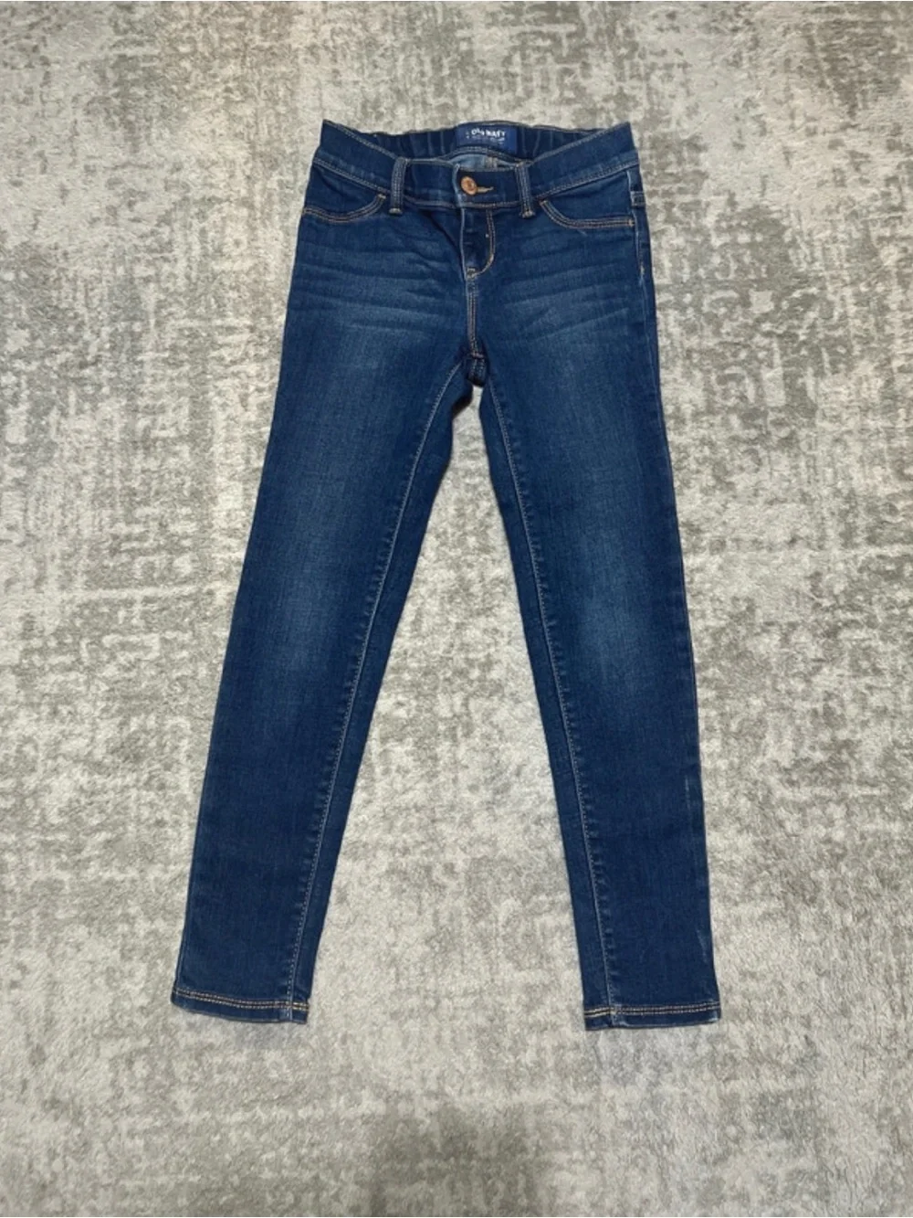 🔥4/20! 2 pair of girls skinny jeans/jeggings. Size 7.